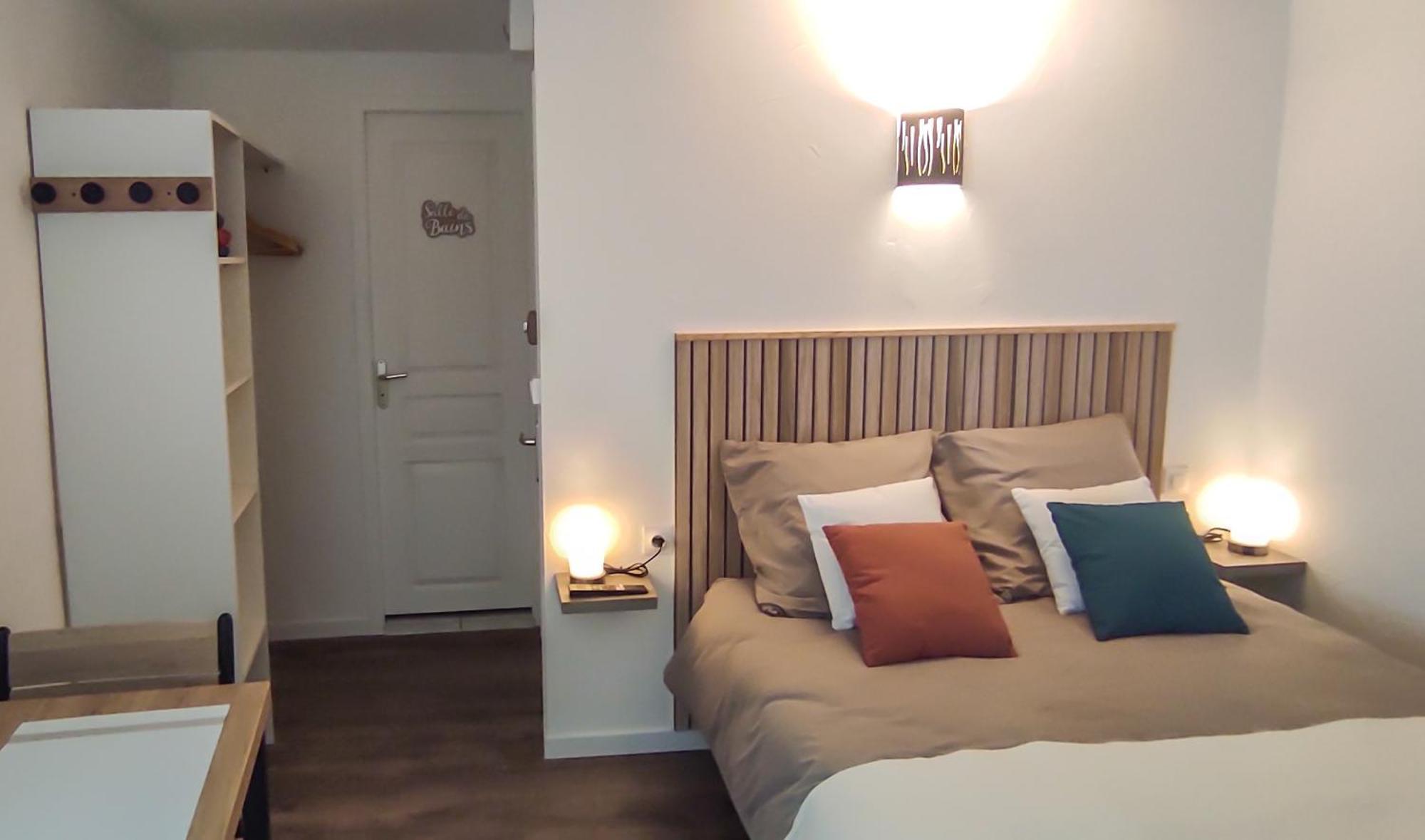 Chambre Independante Avec Salle De Bain Privee Montpezat-sous-Bauzon Екстериор снимка